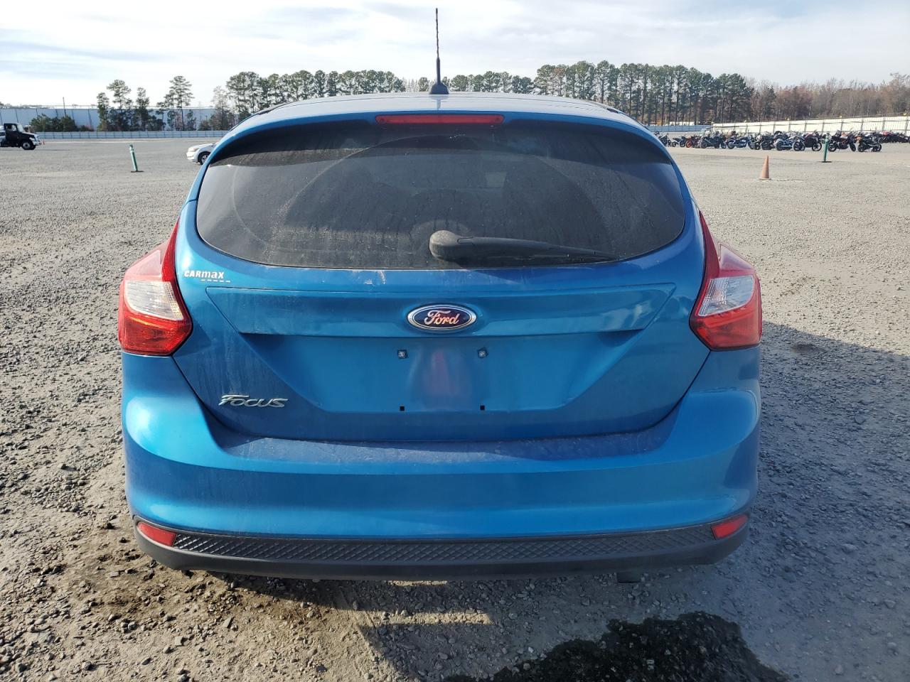 Ford Focus Se Image 11