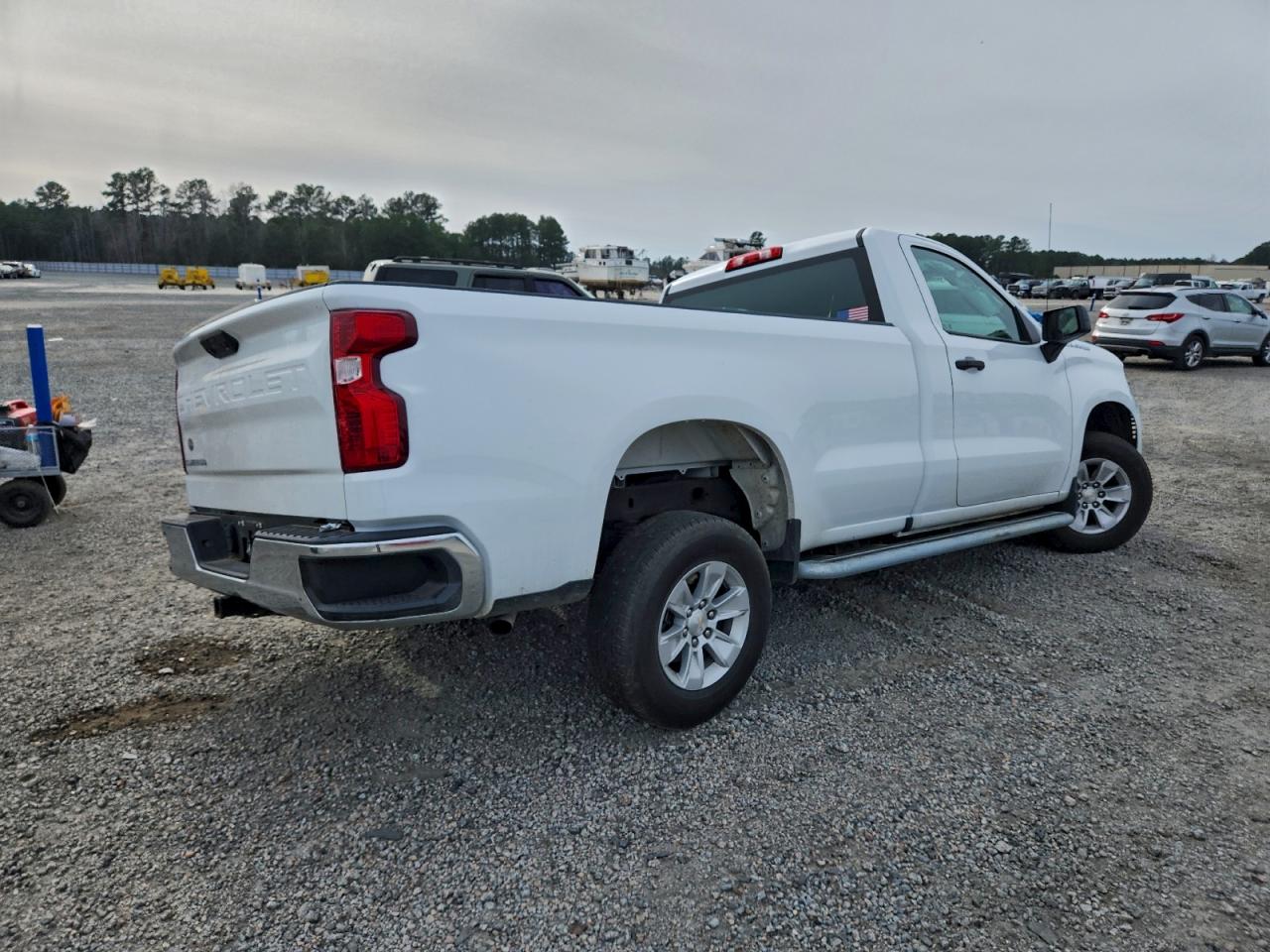 Chevrolet Silverado C1500 Image 8