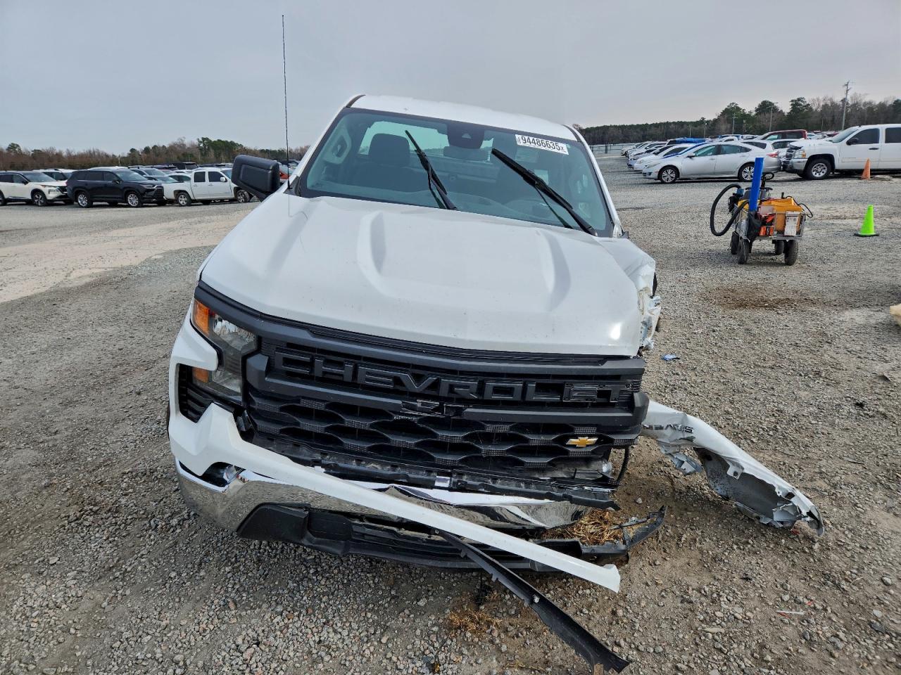Chevrolet Silverado C1500 Image 10