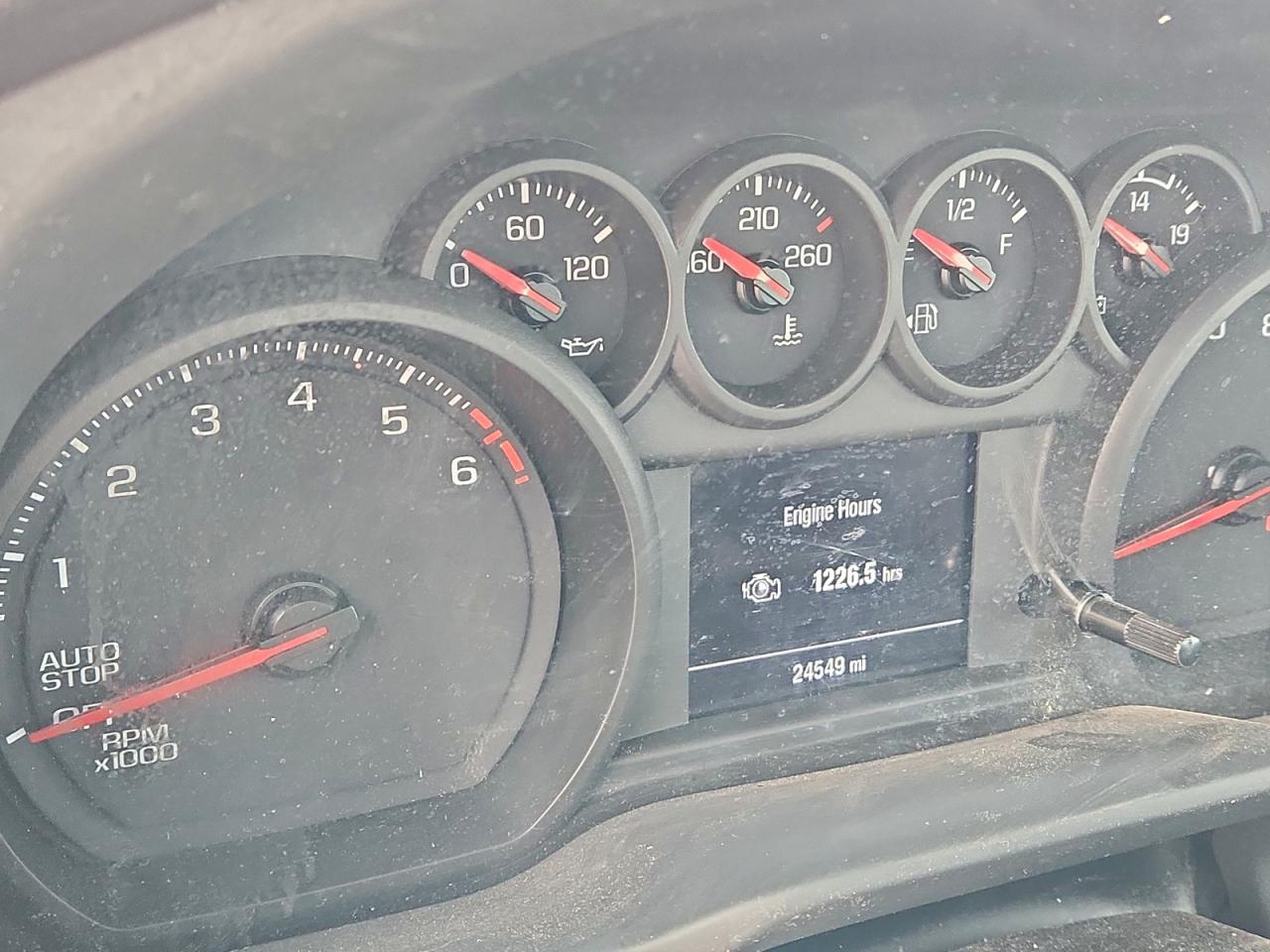 Chevrolet Silverado C1500 Image 4