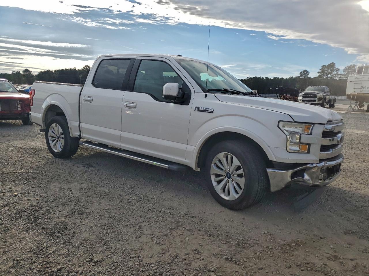 Ford F-150 Supercrew Image 7