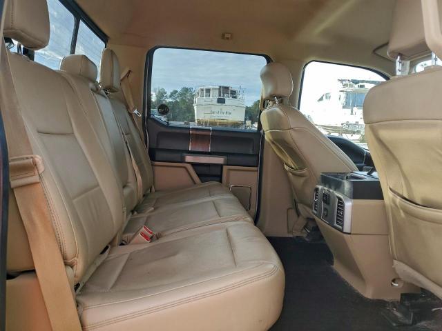 Ford F-150 Supercrew Image 3