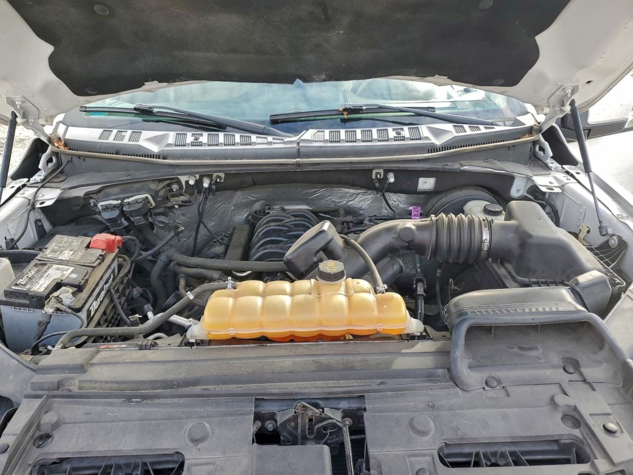 Ford F-150 Supercrew Image 10