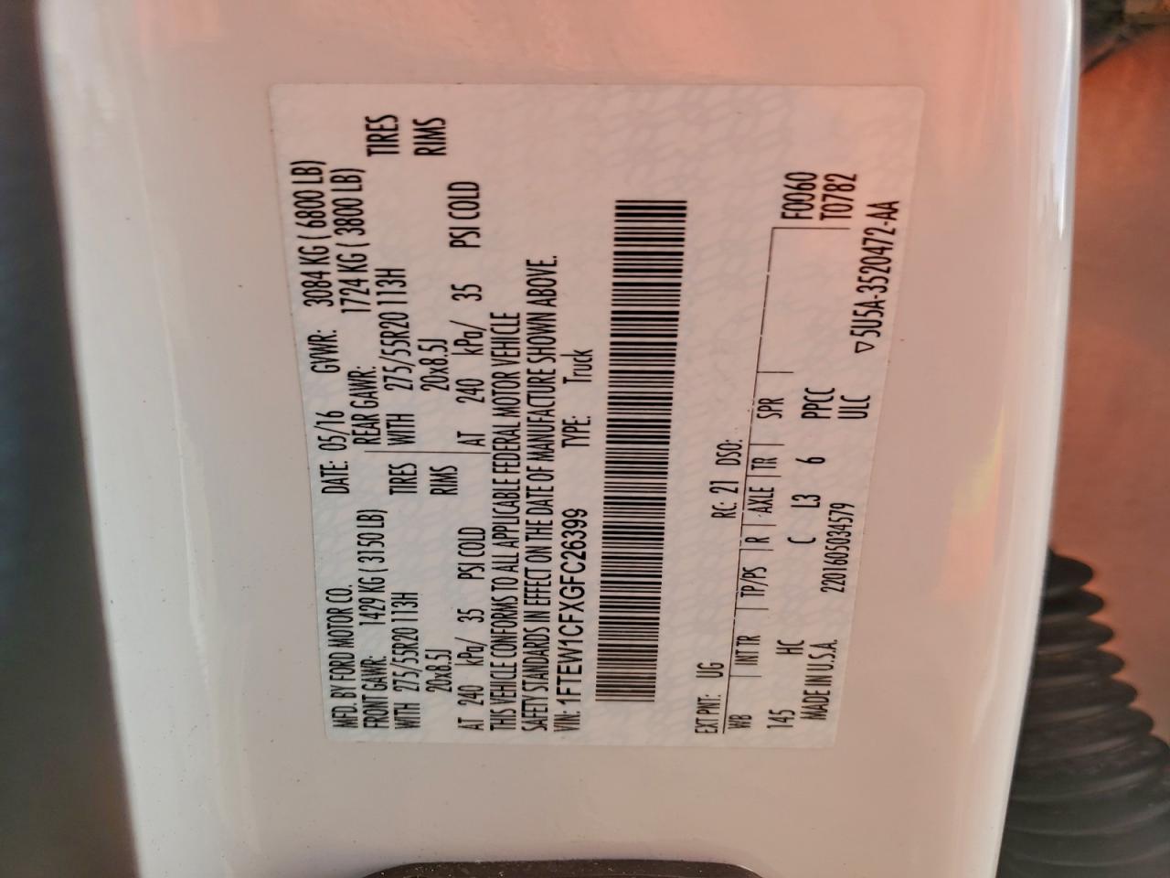 Ford F-150 Supercrew Image 6