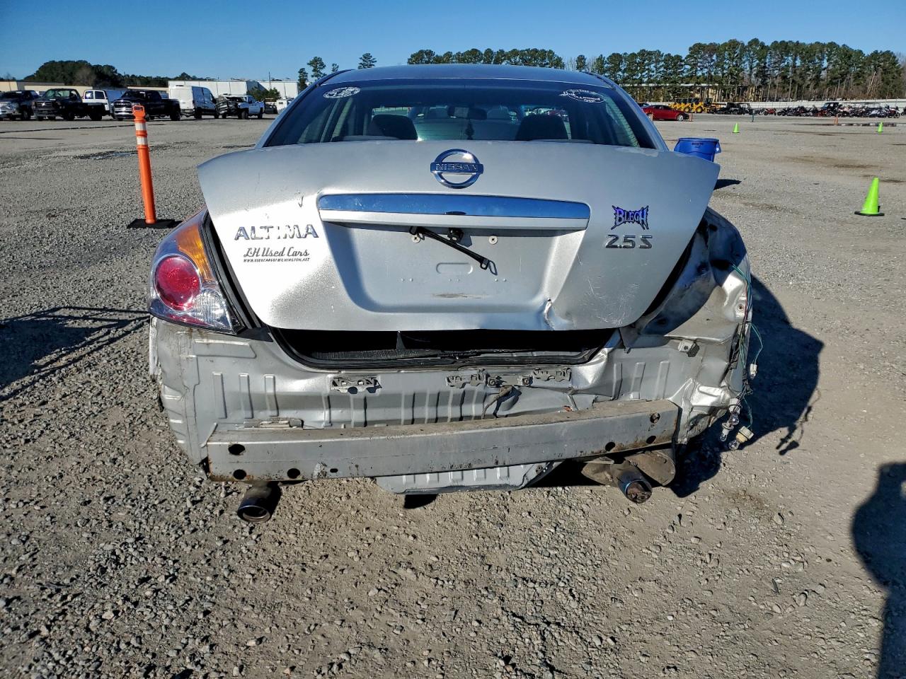 Nissan Altima 2.5 Image 4