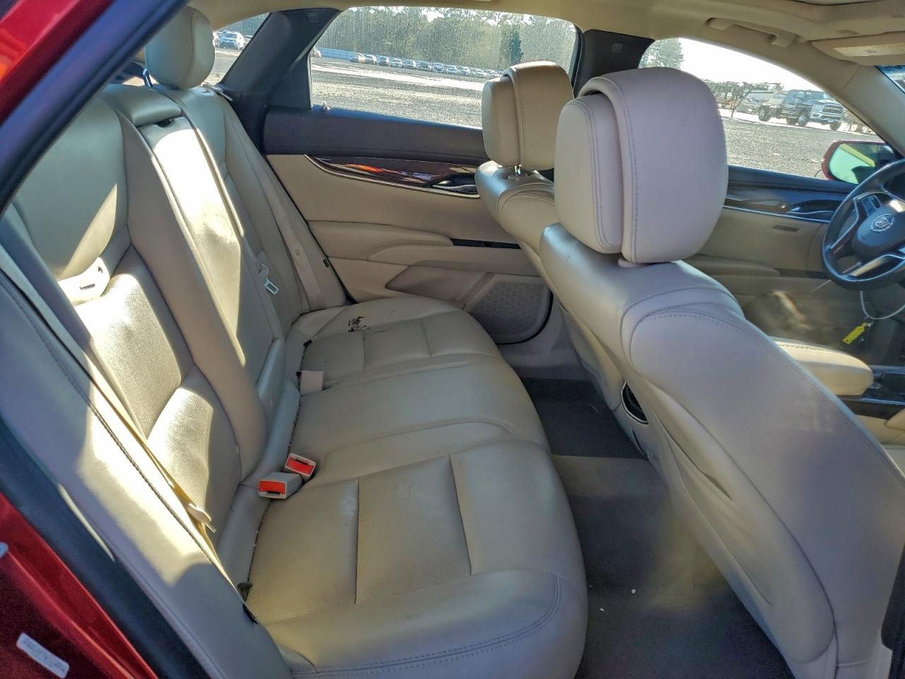 Cadillac XTS Luxury Collection Image 9