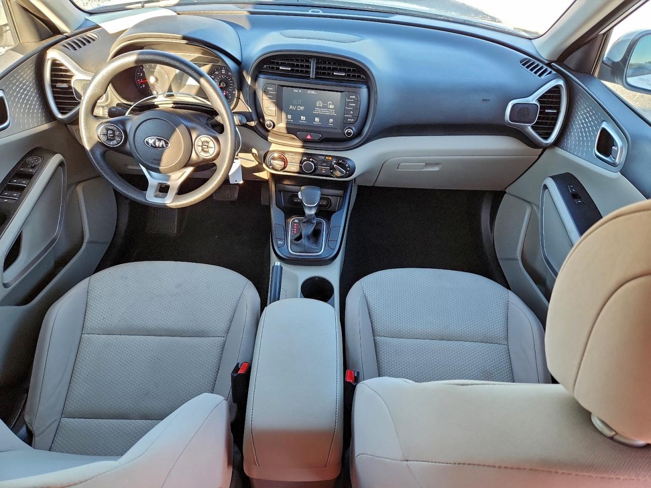 Kia Soul Lx Image 13