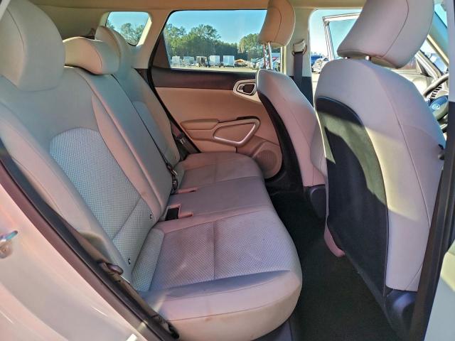 Kia Soul Lx Image 12