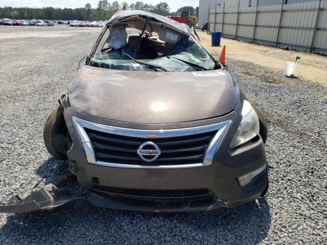 Nissan Altima 2.5 Image 5