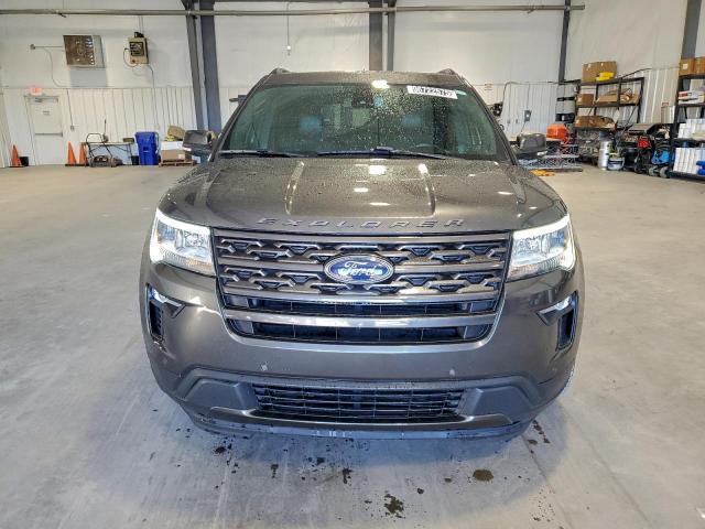Ford Explorer Xlt Image 7