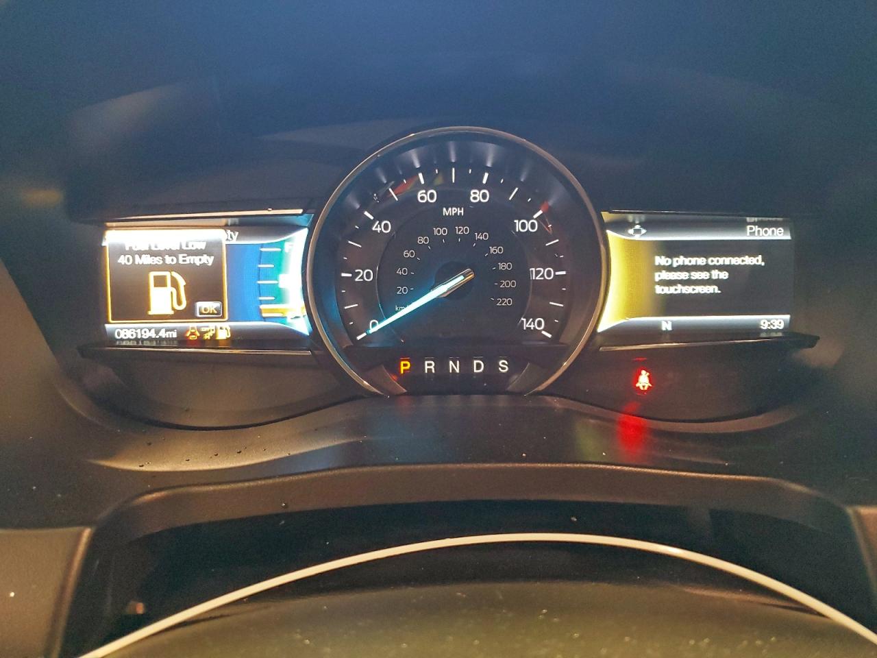 Ford Explorer Xlt Image 10