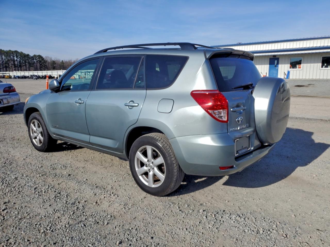 Toyota RAV4 Limited Image 7