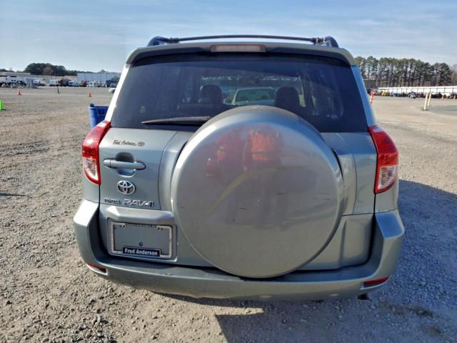 Toyota RAV4 Limited Image 11