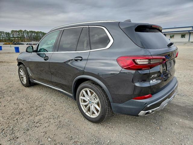 BMW X Series Xdrive40i Image 2