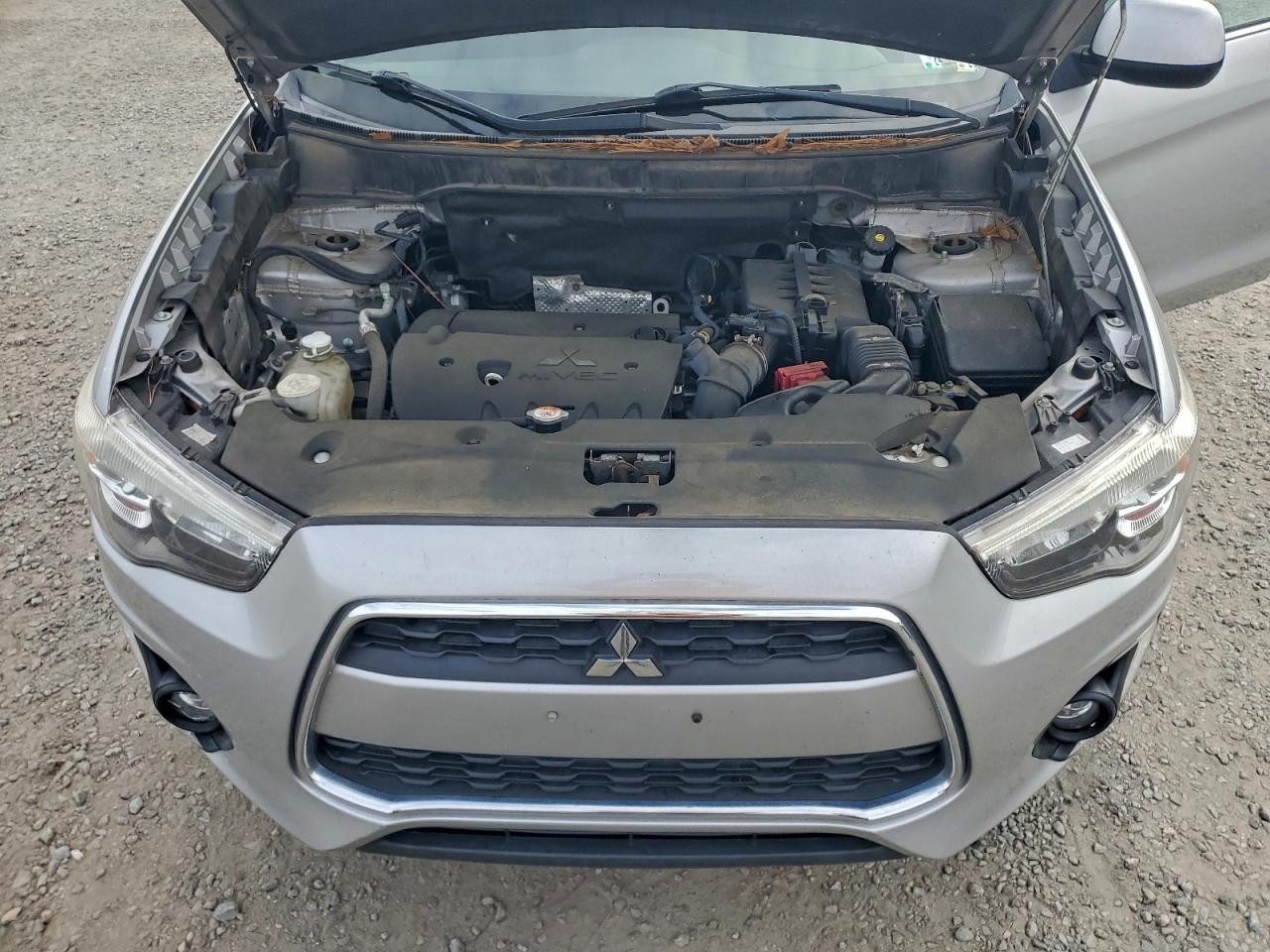 Mitsubishi Outlander Se Image 10