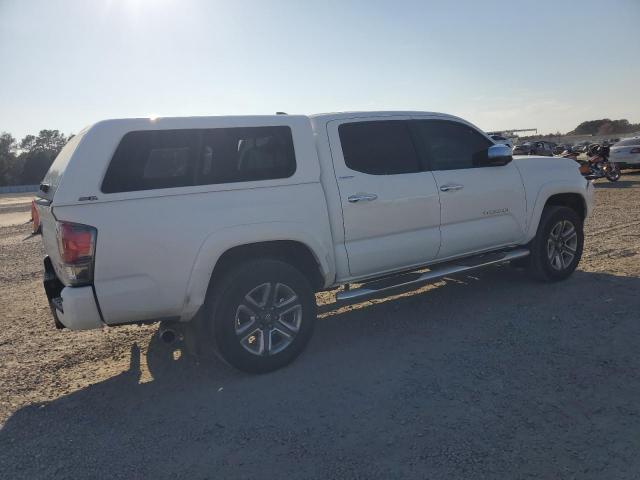 Toyota Tacoma Double Cab Image 6