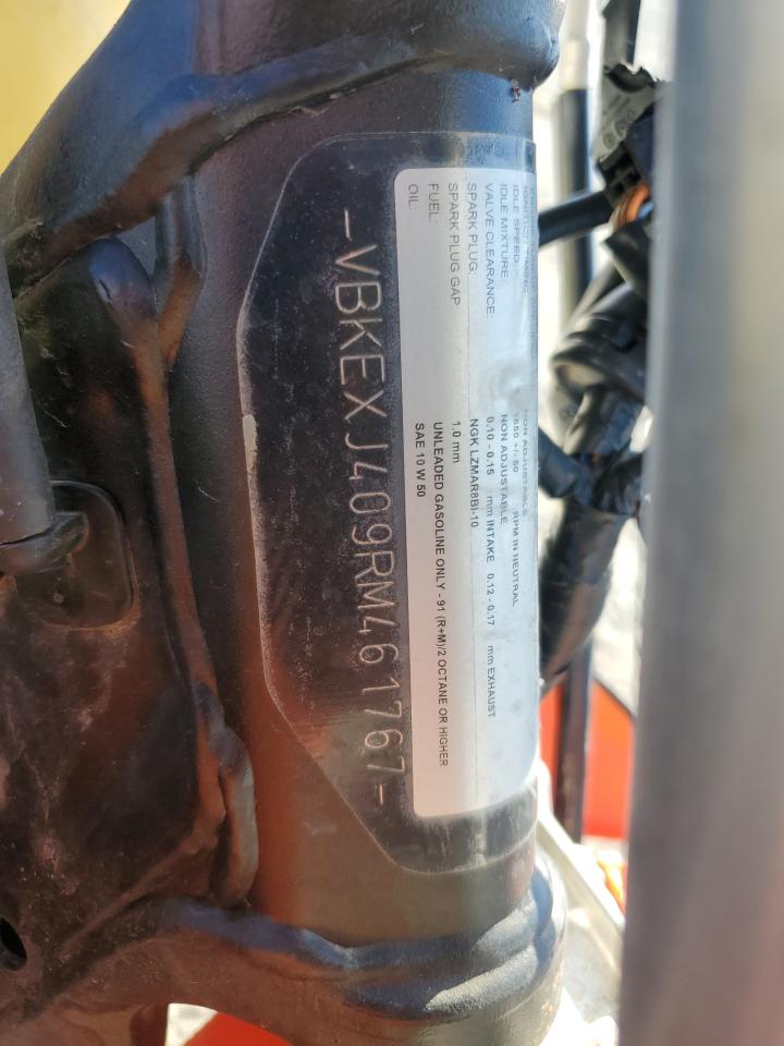 KTM Motorcycle Image 2