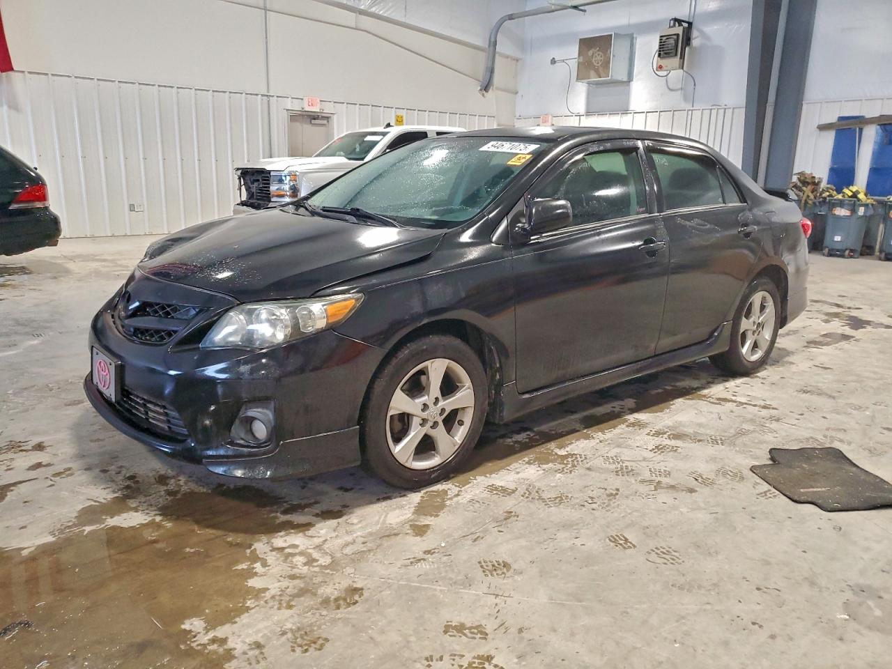 Toyota Corolla Base Image 1