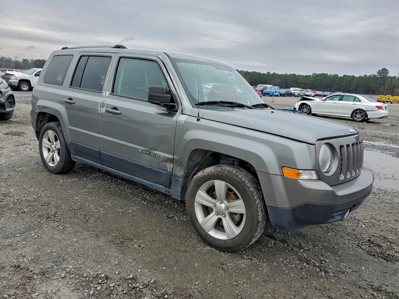Jeep Patriot Limited Image 13