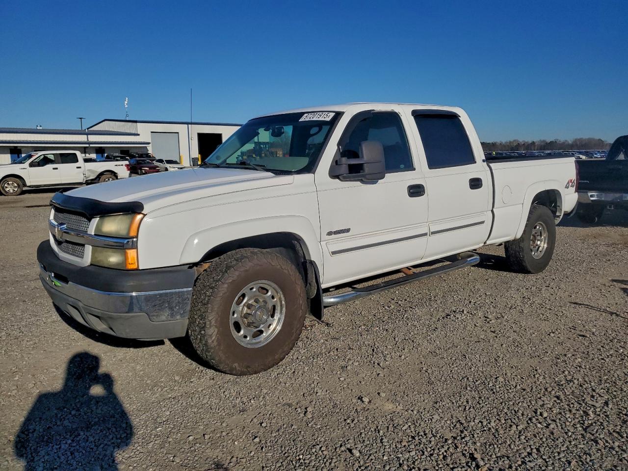 Chevrolet Silverado K2500 Image 1