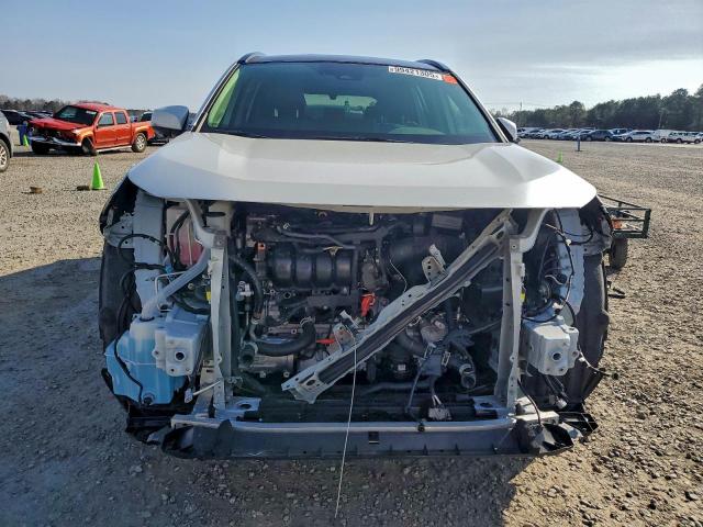 Toyota RAV4 Limited Image 3