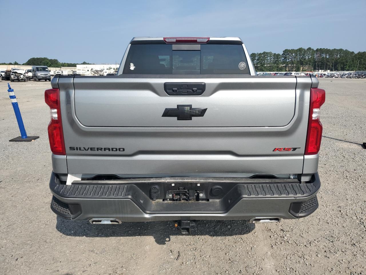 Chevrolet Silverado K1500 Rst Image 3