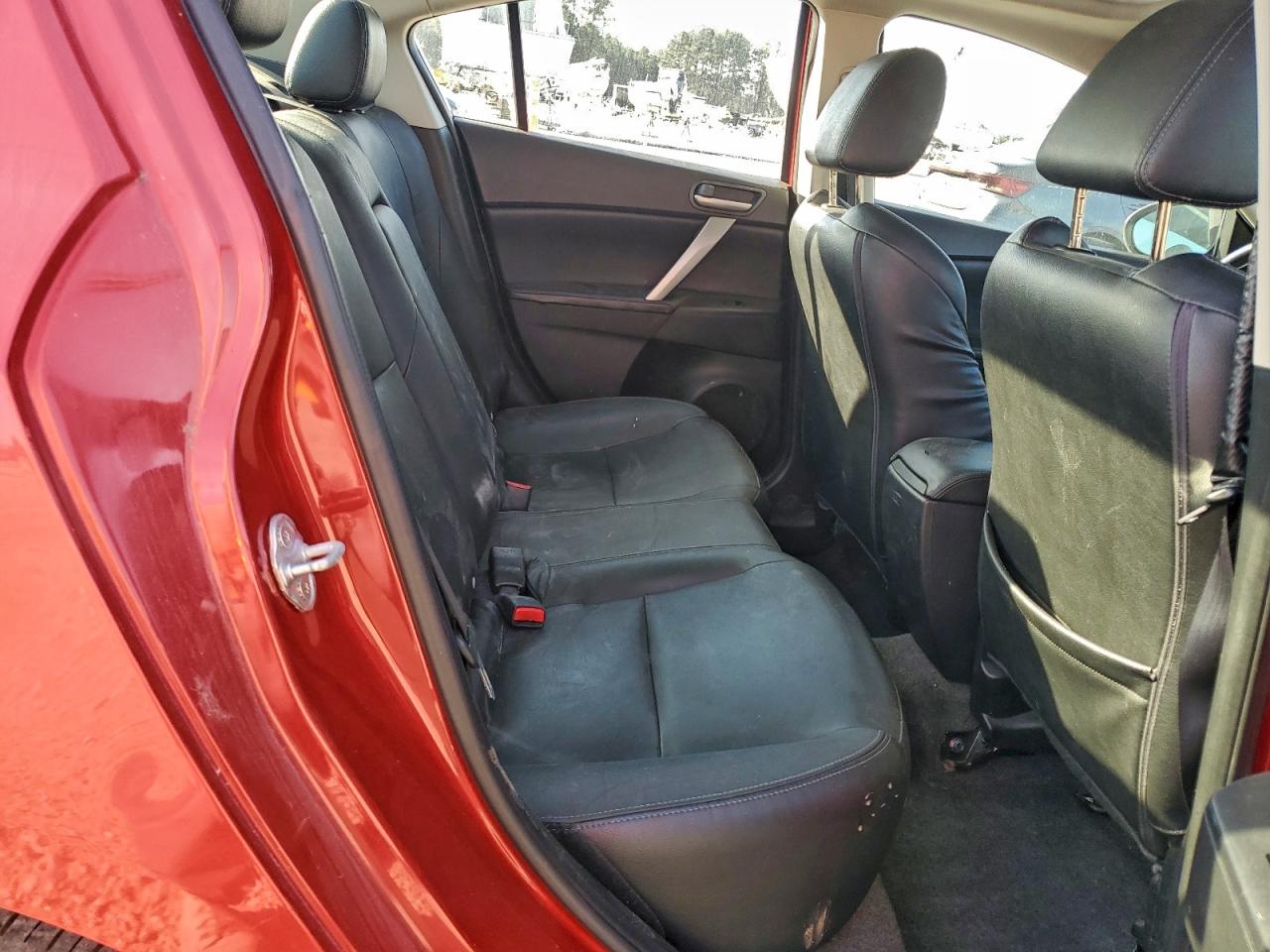 Mazda Mazda3 S Image 12