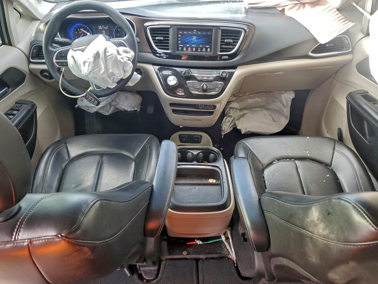 Chrysler Minivan Lxi Image 4