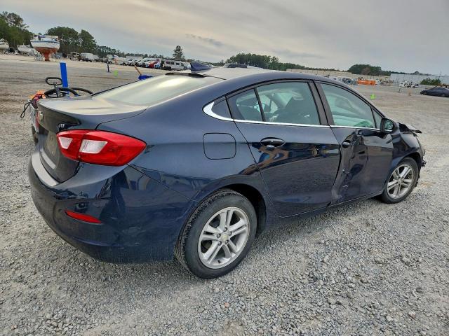 Chevrolet Cruze Lt Image 2