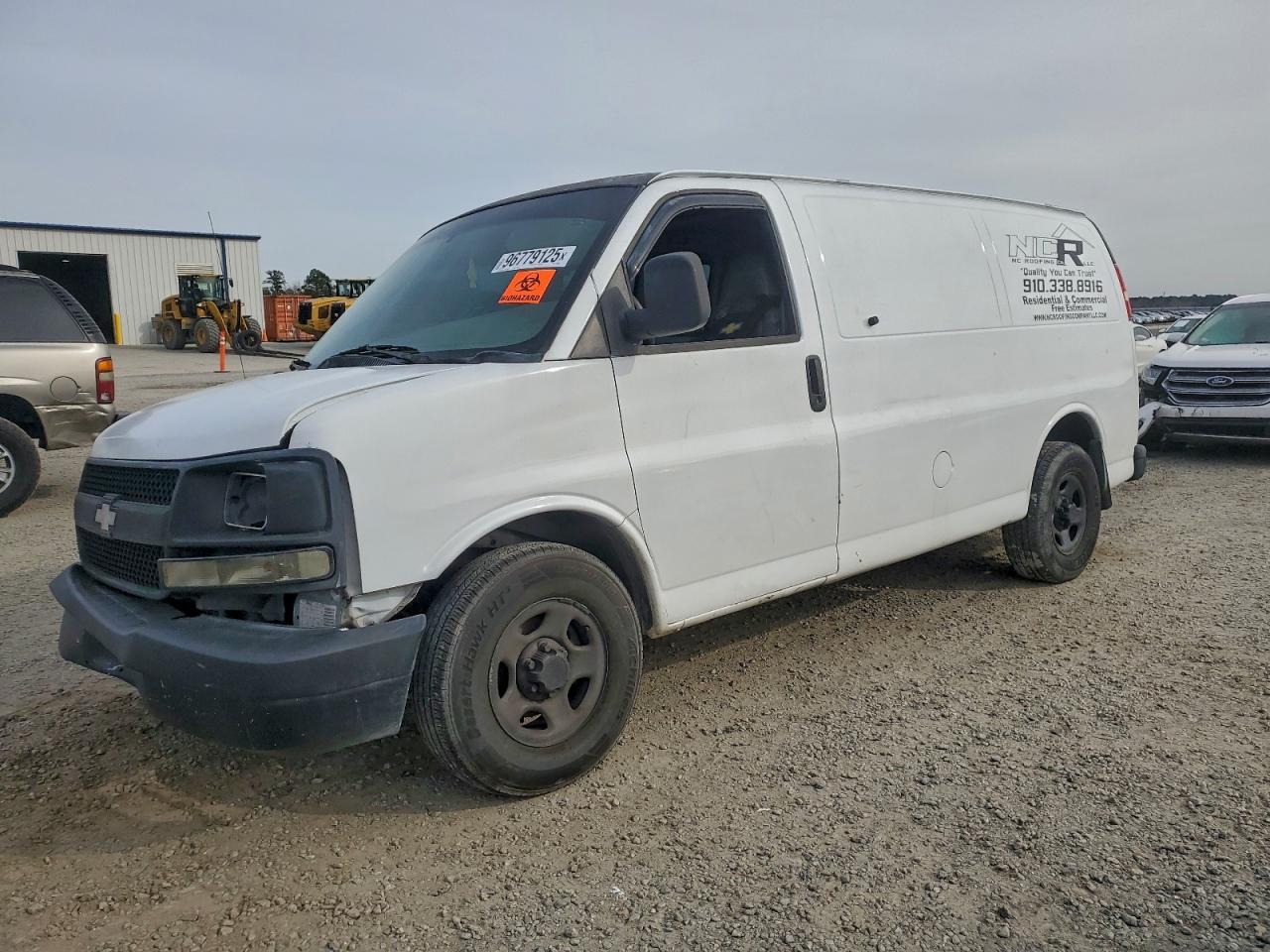 Chevrolet Express Image 1
