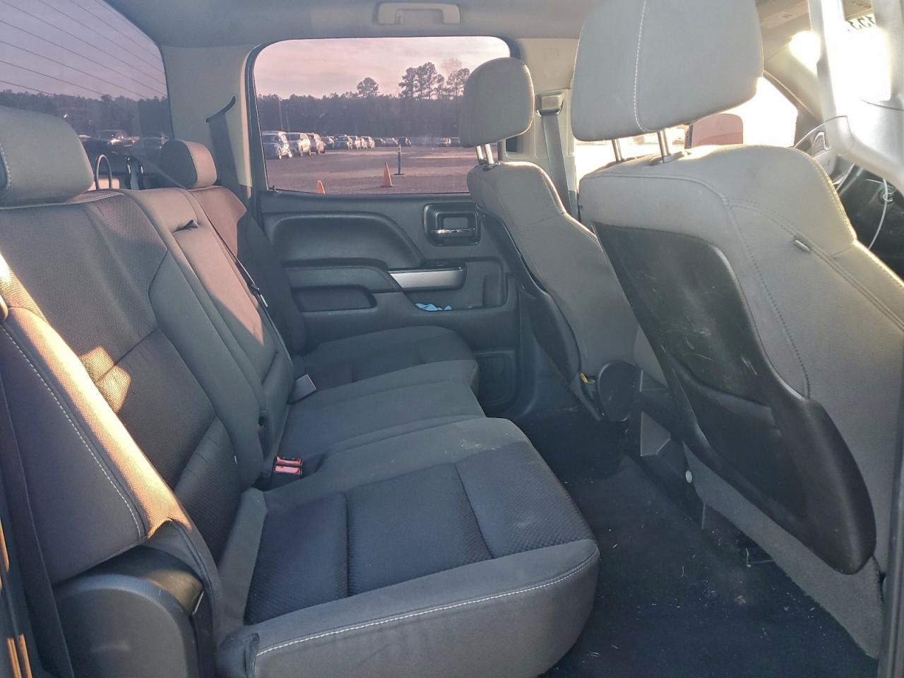 Chevrolet Silverado C1500 Lt Image 6