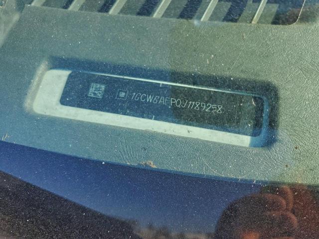 Chevrolet Express Image 8