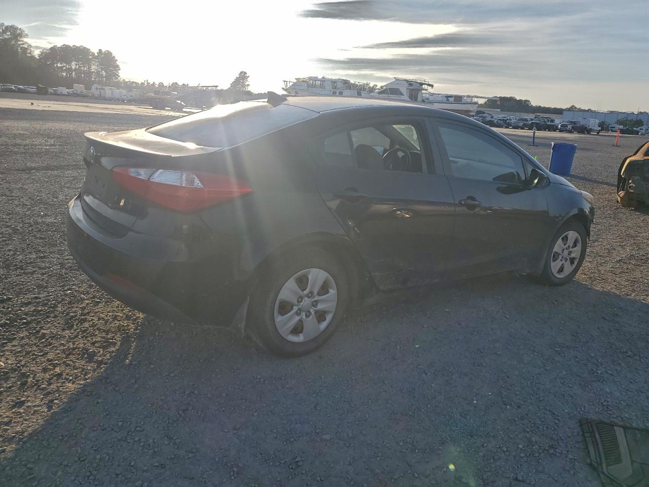 Kia Forte Lx Image 8