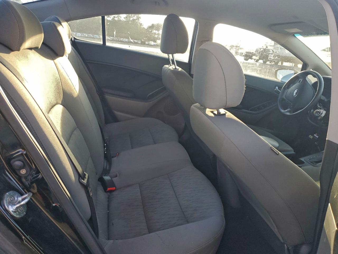 Kia Forte Lx Image 9