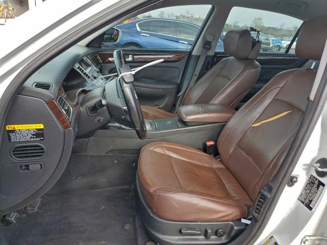 Hyundai Genesis 3.8l Image 7