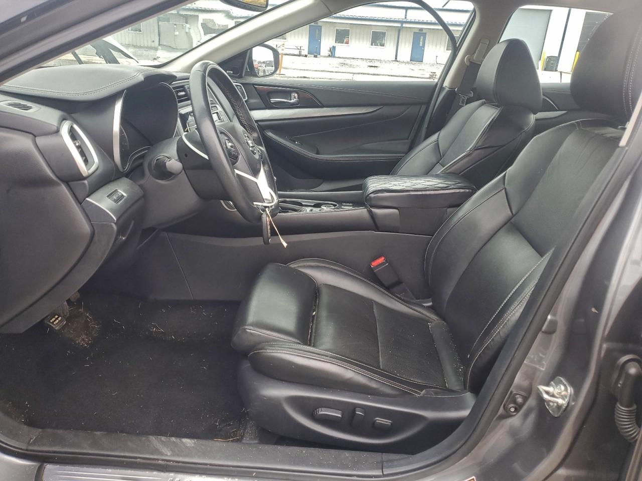 Nissan Maxima 3.5s Image 5