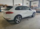 Porsche Cayenne Image 5