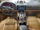 Porsche Cayenne Image 8