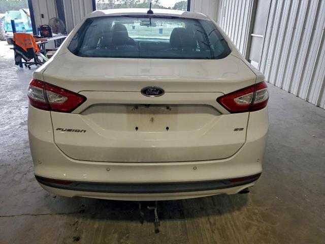 Ford Fusion Se Image 2