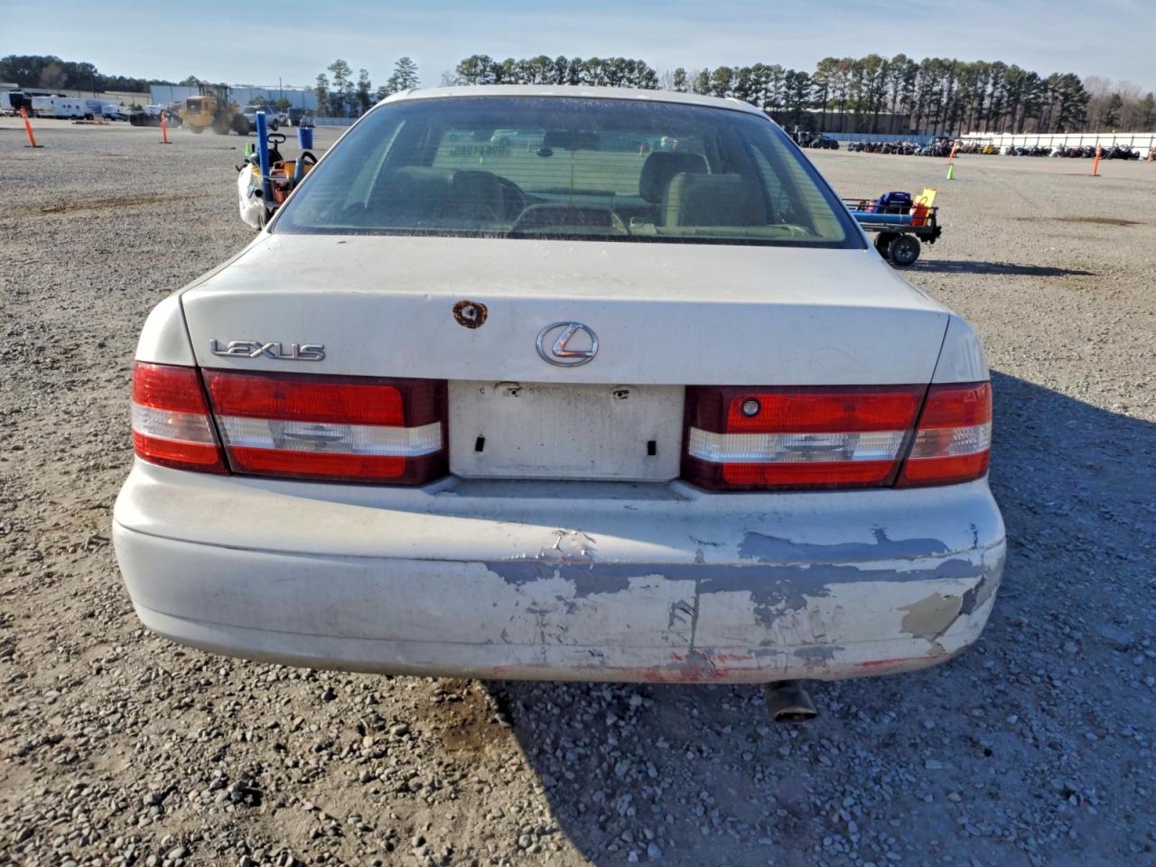 Lexus Es 300 Image 2