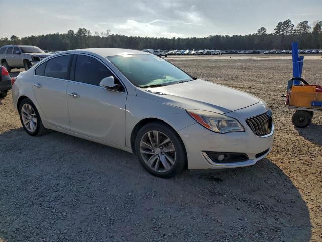 Buick Regal Premium Image 2