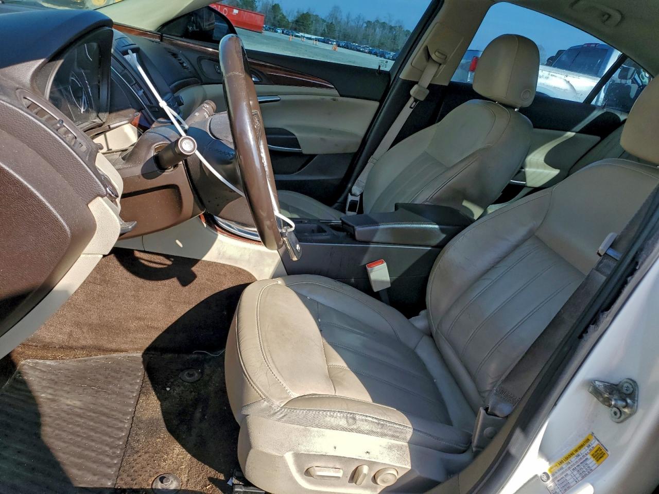 Buick Regal Premium Image 5