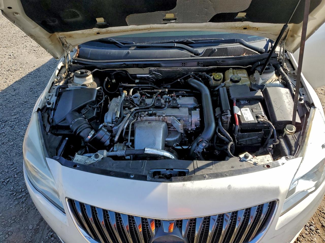Buick Regal Premium Image 9